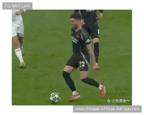 VAR技术在欧冠判罚中的角色,如何影响攻防平衡 VAR技术在欧冠判罚中的角色,如何影响攻防平衡